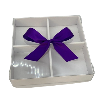 personalized gift boxes with clear lids