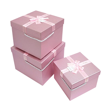 small square boxes for gifts
